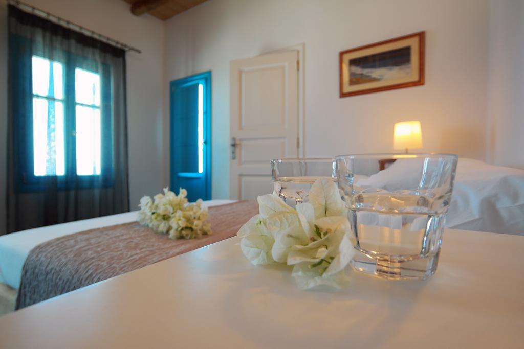 Miramare Hotel Folégandros 객실 사진